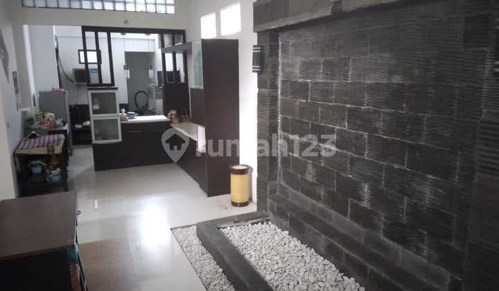 Rumah Bagus Semi Furnished Arcamanik, Bandung