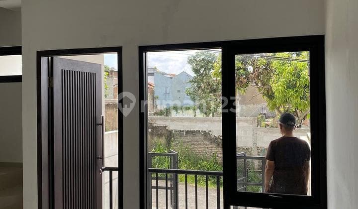 Dijual Rumah Cihanjuang