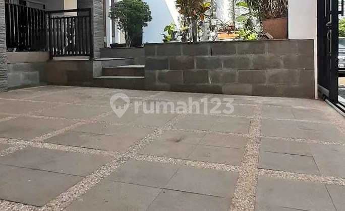 Rumah Bagus Geger Kalong, Bandung