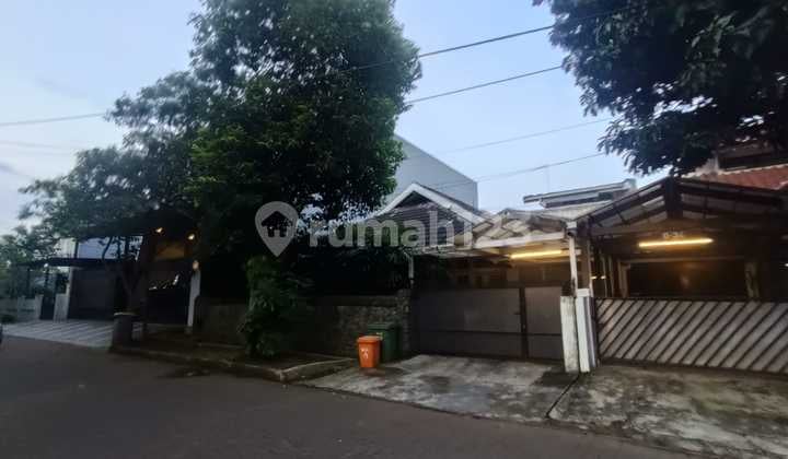 Rumah Siap Huni,Luas 300M2,Perumahan Lebak Lestari Indah, Cash Only, Strategis