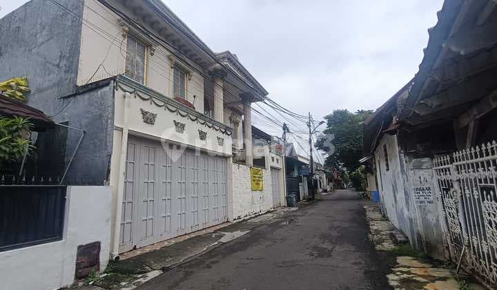 Rumah Siap Huni 2Lt,Luas 182M,Tebet Utara, Strategis, Cash Only