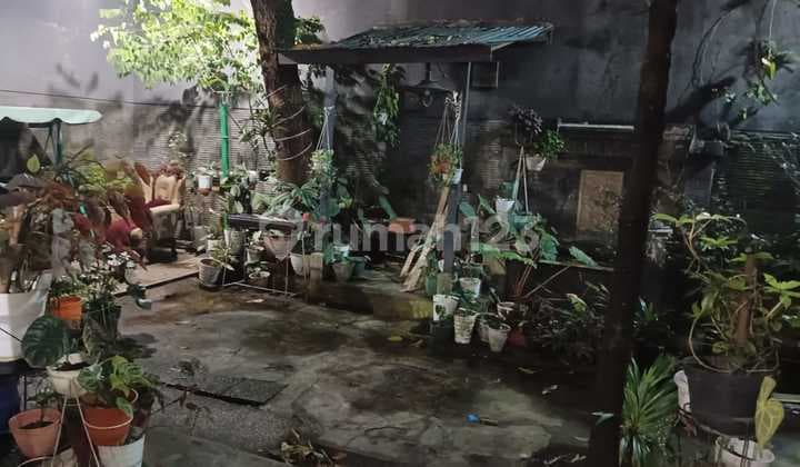 Di Jual Rumah &klinik Bidan $barbershop