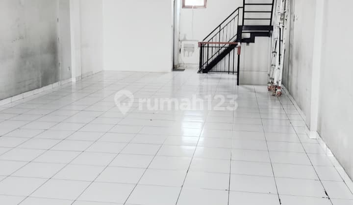 Di Sewakan Ruko Jarang Ada Di Mainroad Mekar Wangi