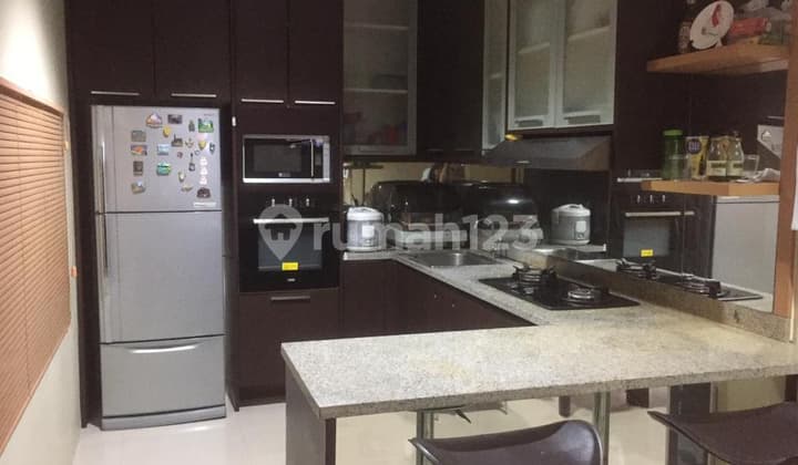 Di Jual Rumah Di Area Cigadung