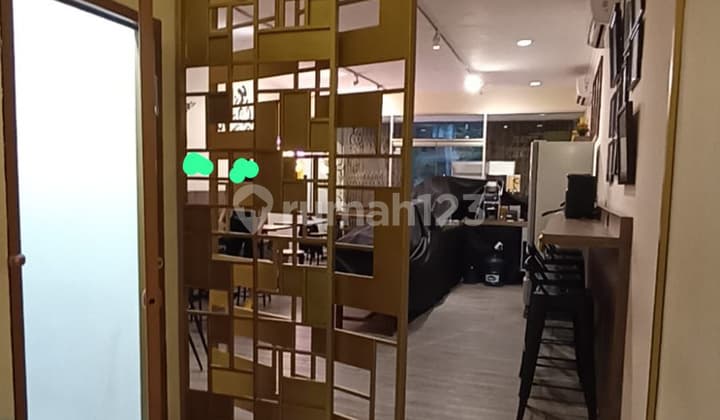 For Sale, Rare 3-Story Shop House in Asia Afrika.