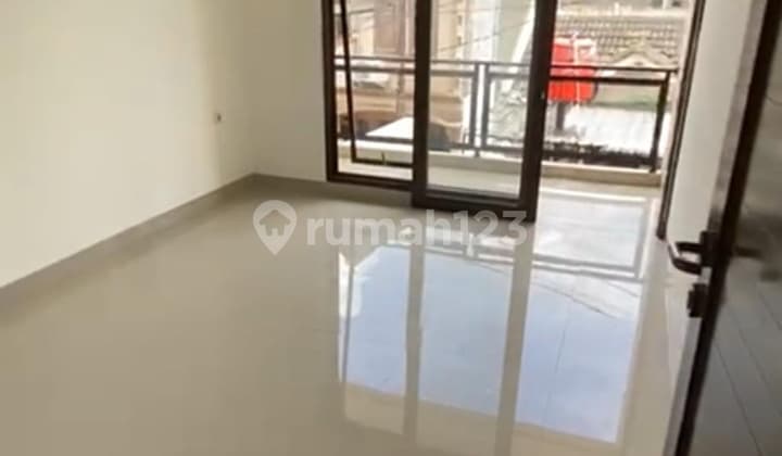 Di Jual Rumah Baru Keren Di Taman Cibaduyut Indah