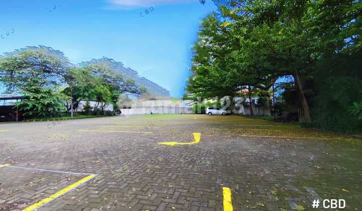 Land for Rent, Suitable for Business on Soekarno Hatta Bypass.