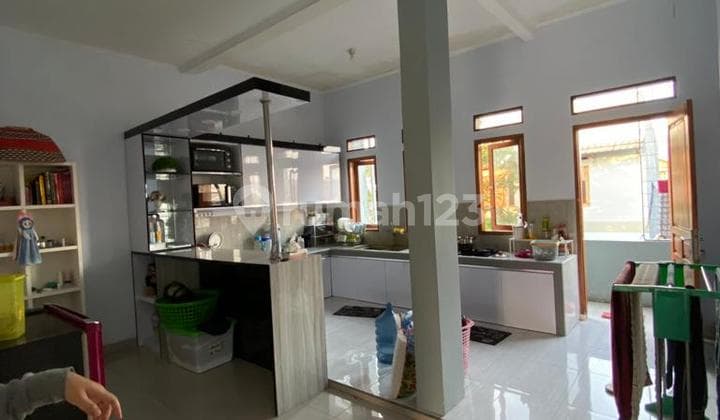 Di Jual Rumah Dua Muka Bisa Pake Usaha Cisaranten Arcamanik