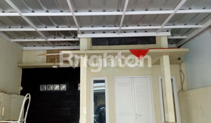 HUNIAN MINIMALIS 2 LANTAI, DALAM KLUSTER, LOKASI SUPER STRATEGIS, KEAMANAN 24 JAM