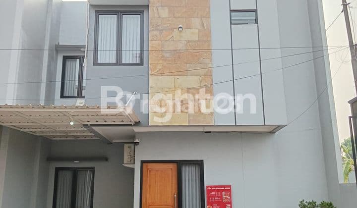 HUNIAN CANTIK DALAM KLUSTER AMAN NYAMAN LOKASI SANGAT STRATEGIS SEMI FURNISHED