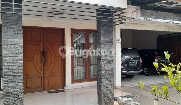 RUMAH HUNIAN LUAS AMAN NYAMAN DAN LOKASI STRATEGIS DENGAN UNIVERSITAS INDONESIA