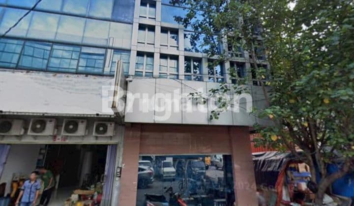 RUKO 3 LANTAI SIAP PAKAI DI SEMARANG TENGAH