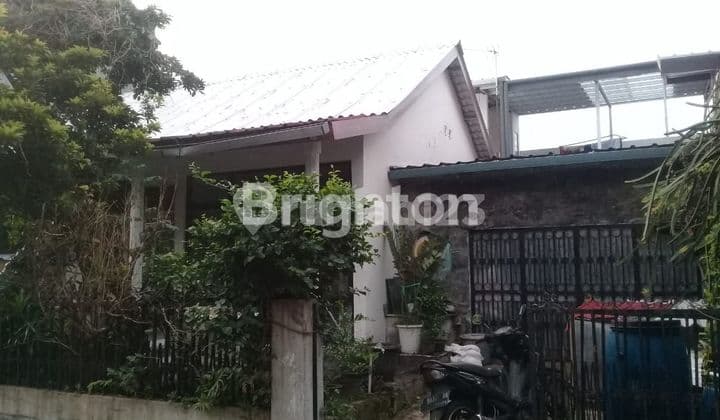 RUMAH ASRI NYAMAN LOKASI KEDUNG BADAK BARU