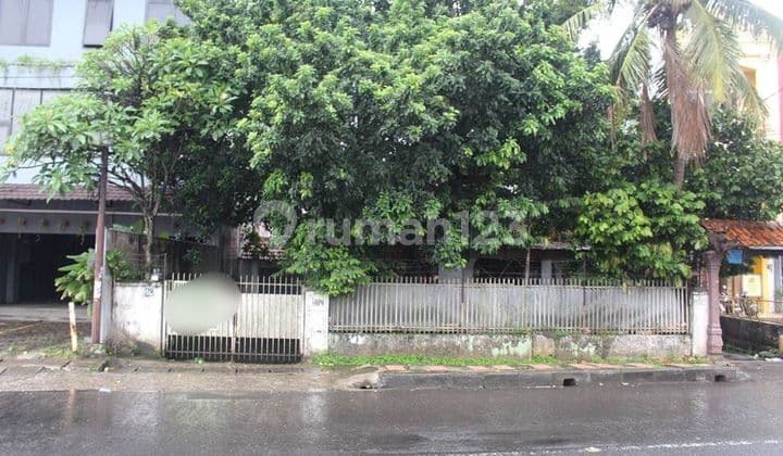 Rumah Klasik Asri Dan Nyaman Lokasi Strategis Semeru Bogor
