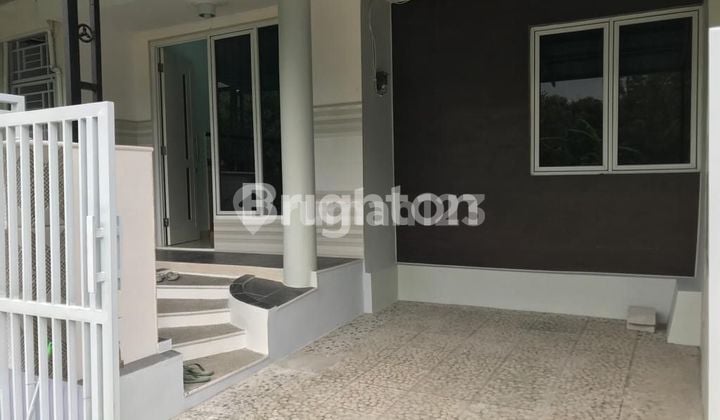 RUMAH CANTIK RAPIH FULL RENOVASI CLUSTER HOLLYWOD RESIDENCE TANAH BARU