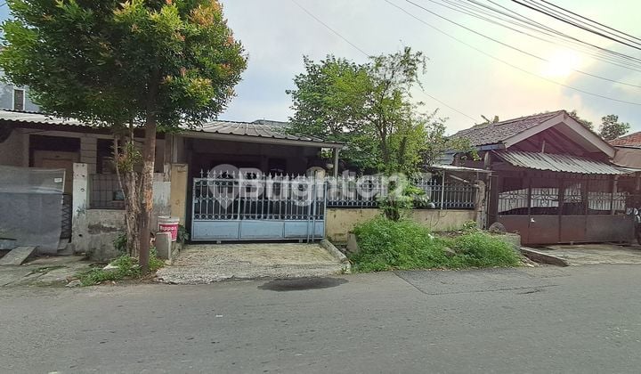 RUMAH COCOK UNTUK USAHA DAN HUNI DI KAWASAN STRATEGIS KATULAMPA BOGOR