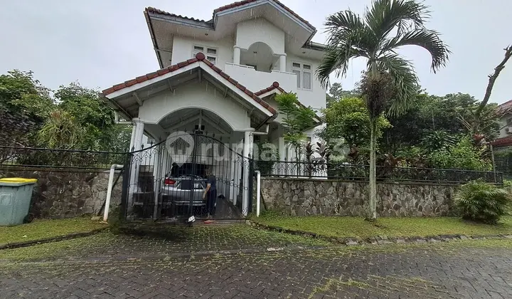 Strategic 4 Bedroom House in Bogor Raya, East Bogor