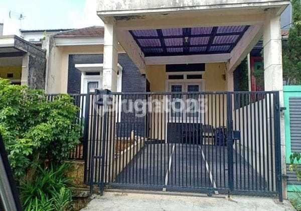 Rumah Minimalis dengan Konsep Semi Modern Lokasi Batu Tulis Cihideung Bogor