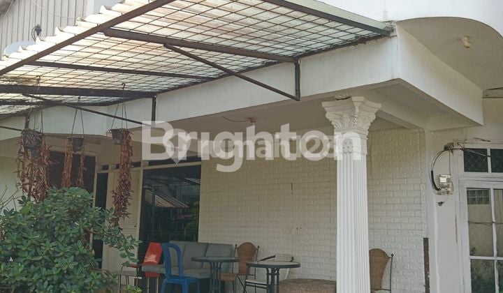 RUMAH MEWAH 2 LANTAI NYAMAN ASRI LOKASI PAKUAN 1 BOGOR