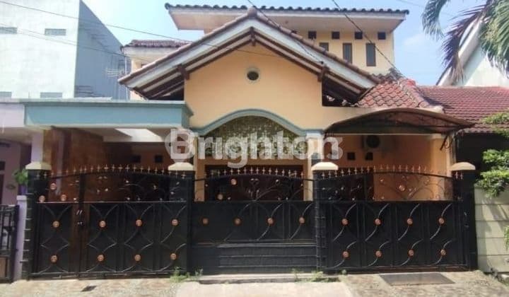 RUMAH 2 LANTAI CANTIK SIAP.HUNI DI BANTARJATI BOGOR