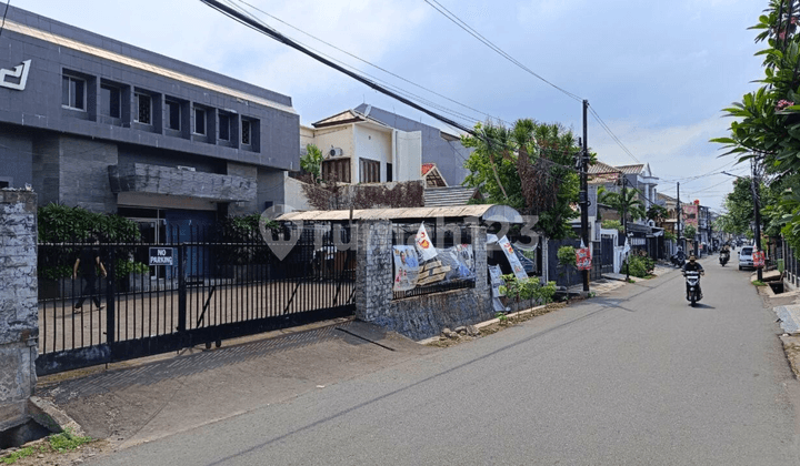 Gudang Palmerah Disewa 2 LT Siap Pakai - Luas 786m² Jakarta Barat