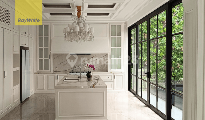 Rumah Mewah 2,5 Lantai di Kelapa Gading, Desain Elegan