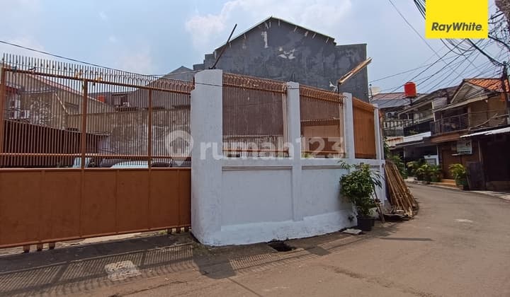 Gudang & Workshop 2 LT 600 m² Palmerah-Jakarta Barat, Strategis