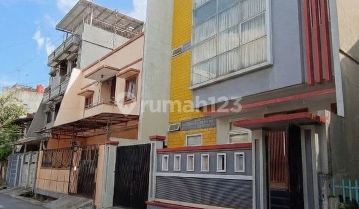 Rumah Grogol 31 Kamar - Lt 184M² Dekat Area Kampus, Siap Pakai