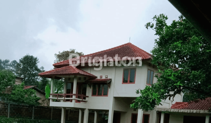 For Sale Villa on Jl Pangrango Tugu Puncak, next to Gunung Mas tea plantation, Rp. 6 billion negotiable.