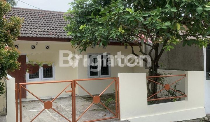 RUMAH ASRI DEKAT DANAU SIAP HUNI