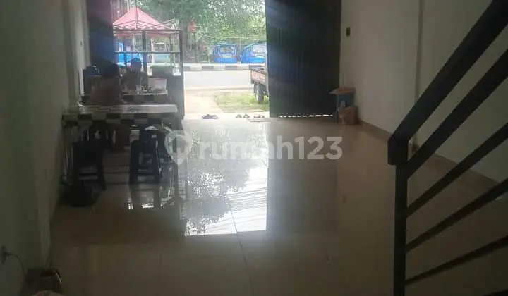 Ruko Strategis Di Jalan Raya Bogor Dekat Dengan Pabrik