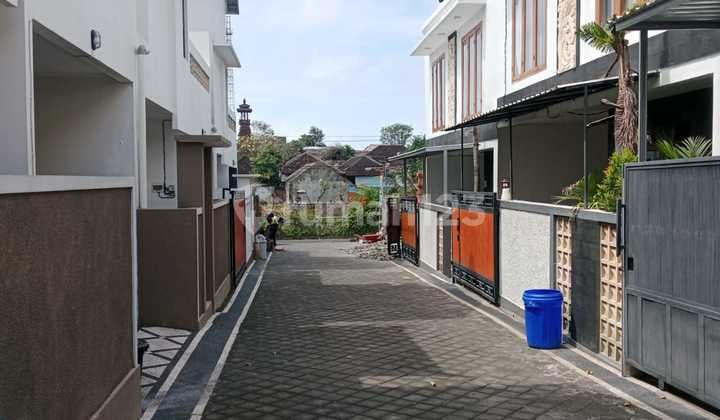 Rumah 2 Lantai di Pusat Kota Denpasar Barat