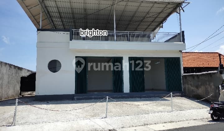 Ruko Siap Usaha di Kerobokan 2 Lantai dan Luas