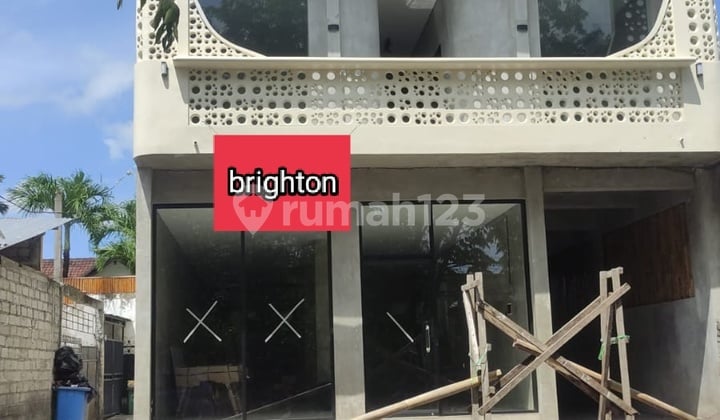 Toko Siap Usaha di Kerobokan Kelod