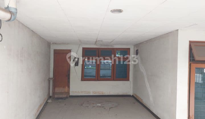 Di jual Rumah di Muara karang SHM Butuh Renovasi hadap utara rumah tua rumah hoki tanah ngantong