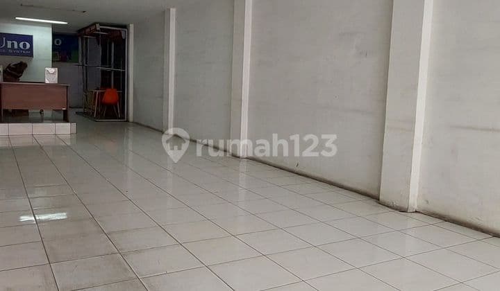 Di jual Ruko di Ruko di jalan raya roxy 85M² HGB Bagus 3,5 lantai ruko siap pakai termurah bisa ijin hotel atau kost ruko rapih