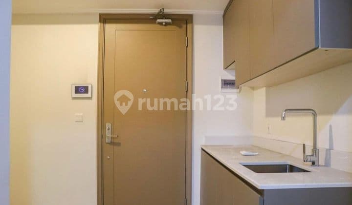 Dijual BU apartemen Gold Coast PIK murah sea view Bagus Furnished