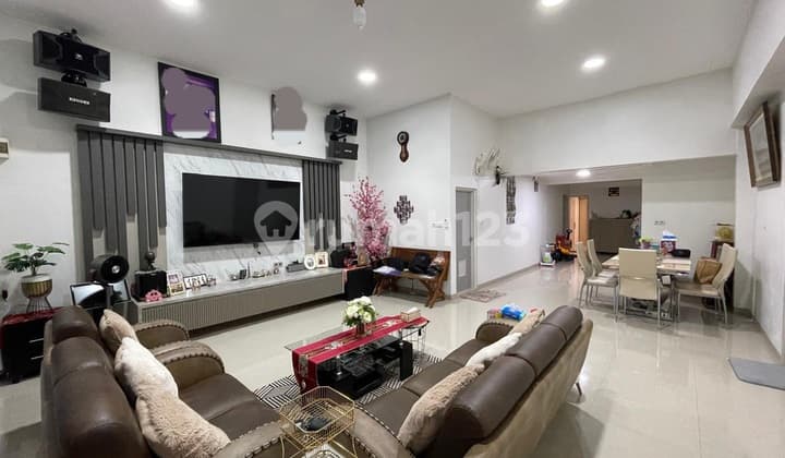 Dijual Cepat Rumah di Jelambar Termurah Rapi Siap Pakai Baru Renovasi Row Jalan Lebar SHM bisa KPR