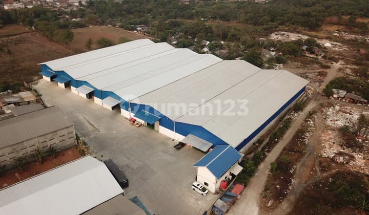 Di Sewakan Gudang Akses Kontener 40Ft Area Industri Bebas Banjir di Pasar Kemis Bebas Pungli Termurah