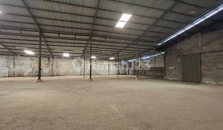 Disewakan Gudang Daan Mogot Gudang Dalan Kota Termurah Luas Bangunan 1200 Unfurnished Gudang Di Daan Mogot Gudang Bersama Akses Kontener 40ft