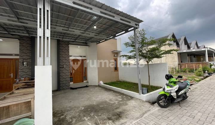 Cluster Murah Dekat Puskesmas Baki , Rumah Arah Pakuwon Mall Solobaru Sukoharjo