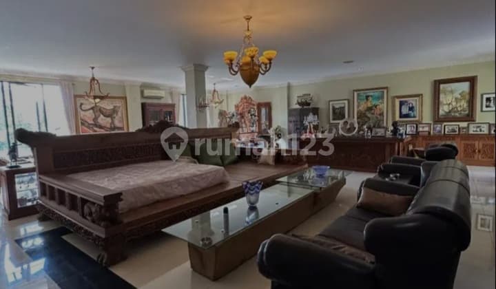 Rumah Mewah Kemang Dibawah Harga NJOP Furnished Kayu Jati Asli