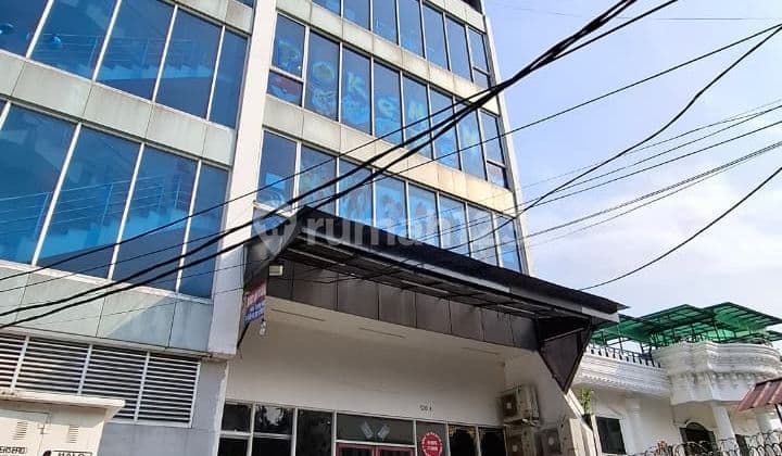 Ruko Gandeng di Jalan Raya Pluit Cocok untuk Bank atau Klinik