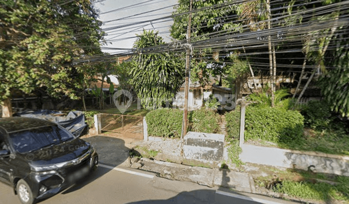 A 543 M2 Land in an Elite Area of South Jakarta