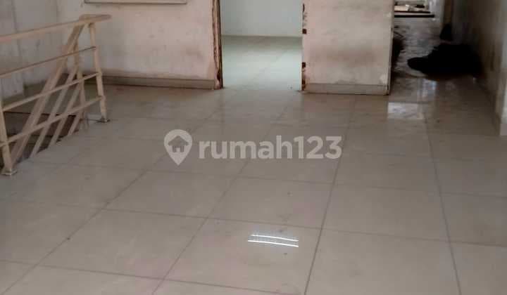 For Sale or For Rent Shophouse in Lodqn Center Ancol North Jakarta