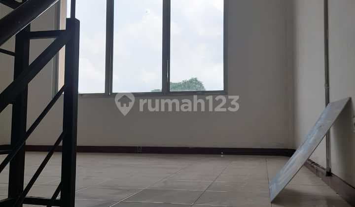 Disewakan Ruko Strategis di Bulevar Hijau Kota Harapan Indah