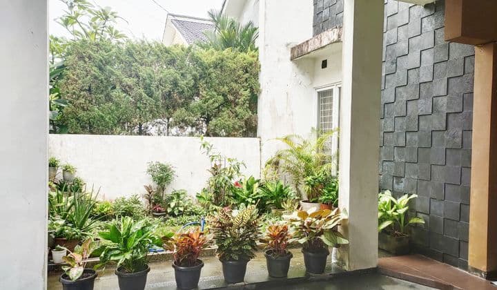 Rumah Cantik Siap Huni Sudah Renovasi Lokasi Strategis di Melati Masrumah