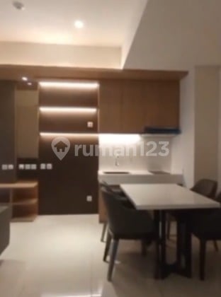 Apartemen Modern Full Furnished 2 BR di Jantung Bsd City - Roseville Soho & Suites