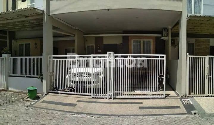 RUMAH DI SIMPANG DARMO REGENCY JL SAMBISARI INDAH