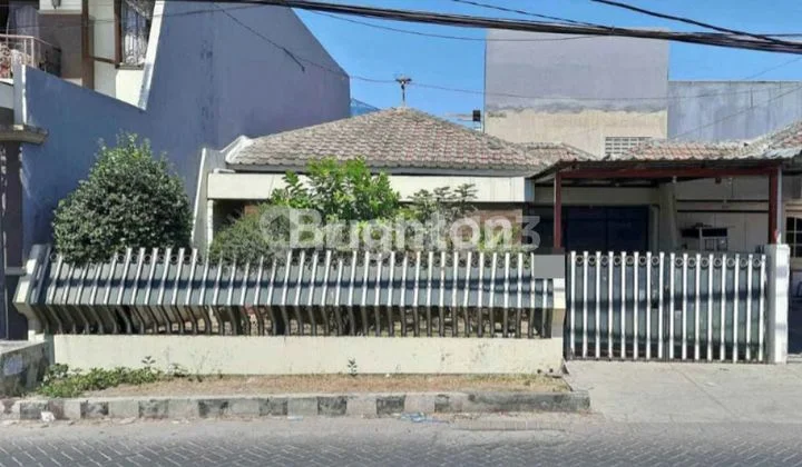 RUMAH DI SIMPANG DARMO PERMAI SELATAN RUMAH DI SIMPANG DARMO PERMAI SELATAN